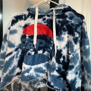 PEPSI CROP HOODIE SIZE L